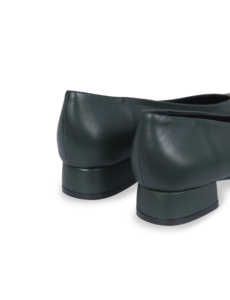 Bailarina Alice Hunter Green - PARIS/64