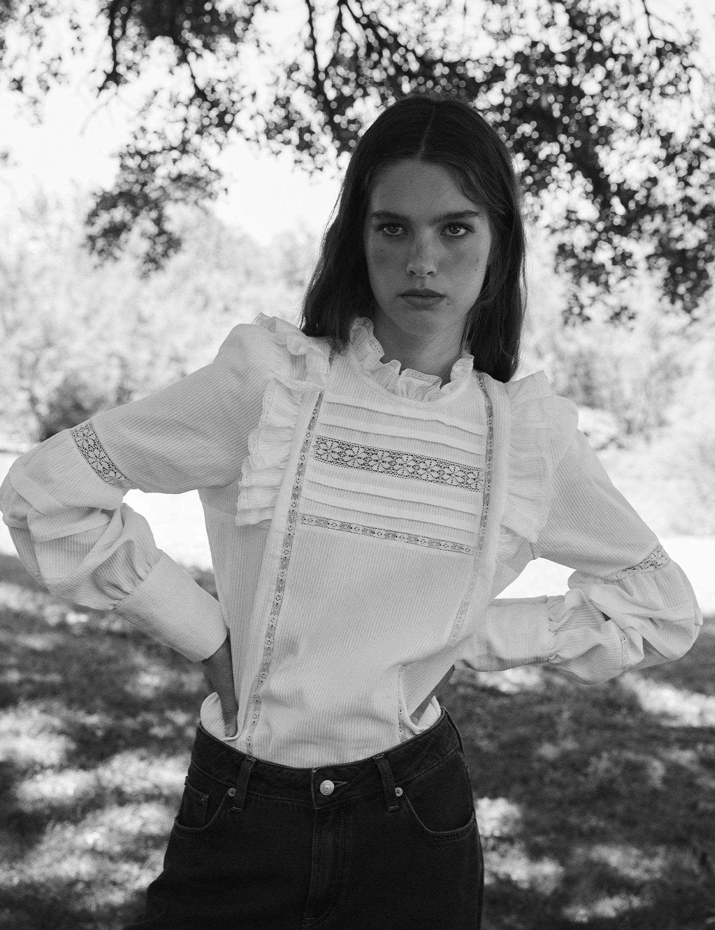 Martina Sewing White Blouse by PARIS/64