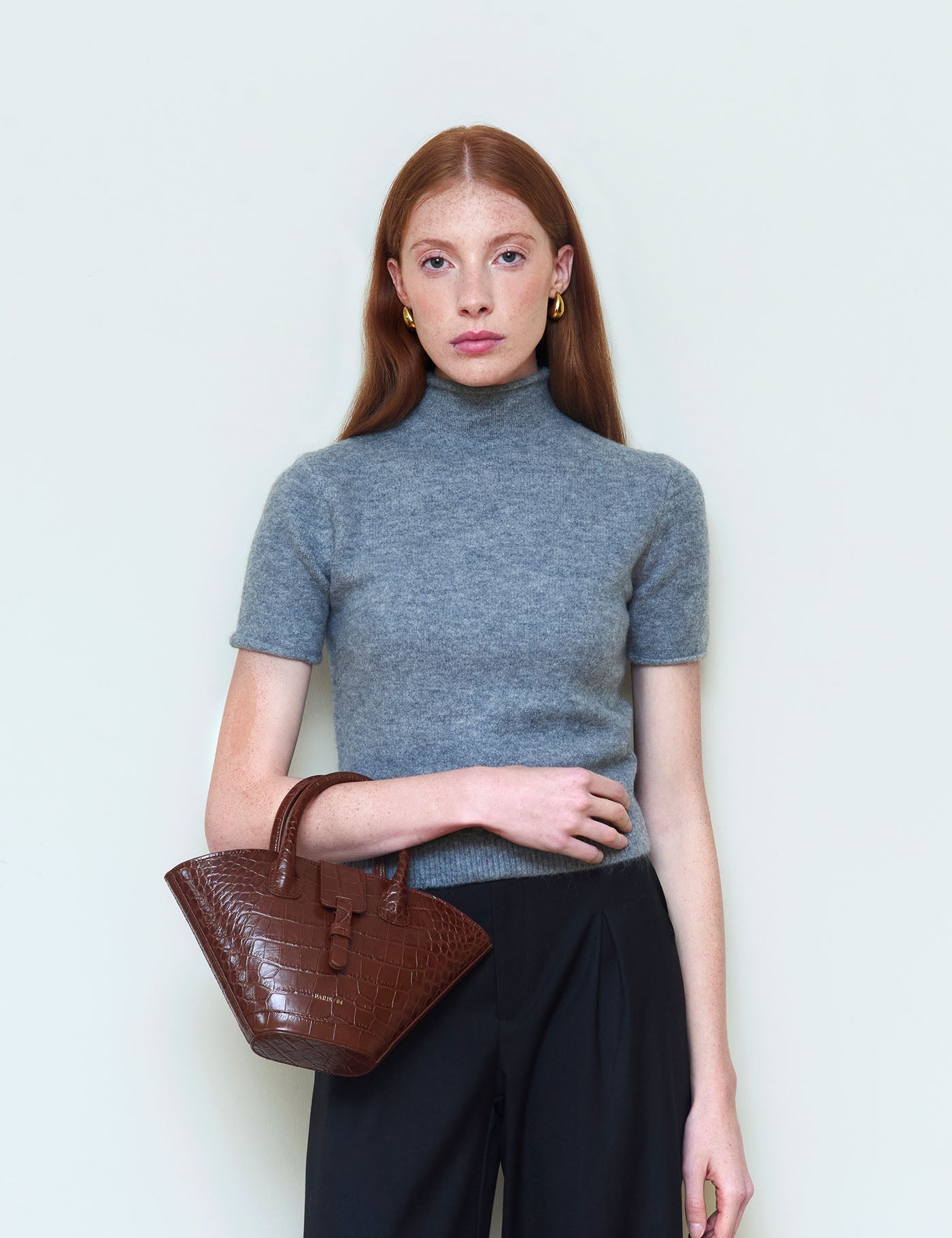 PARIS/64 ブラックハンドバッグ　Mini Lumière Coco Mini Lumière Coco Black Bag by PARIS/64