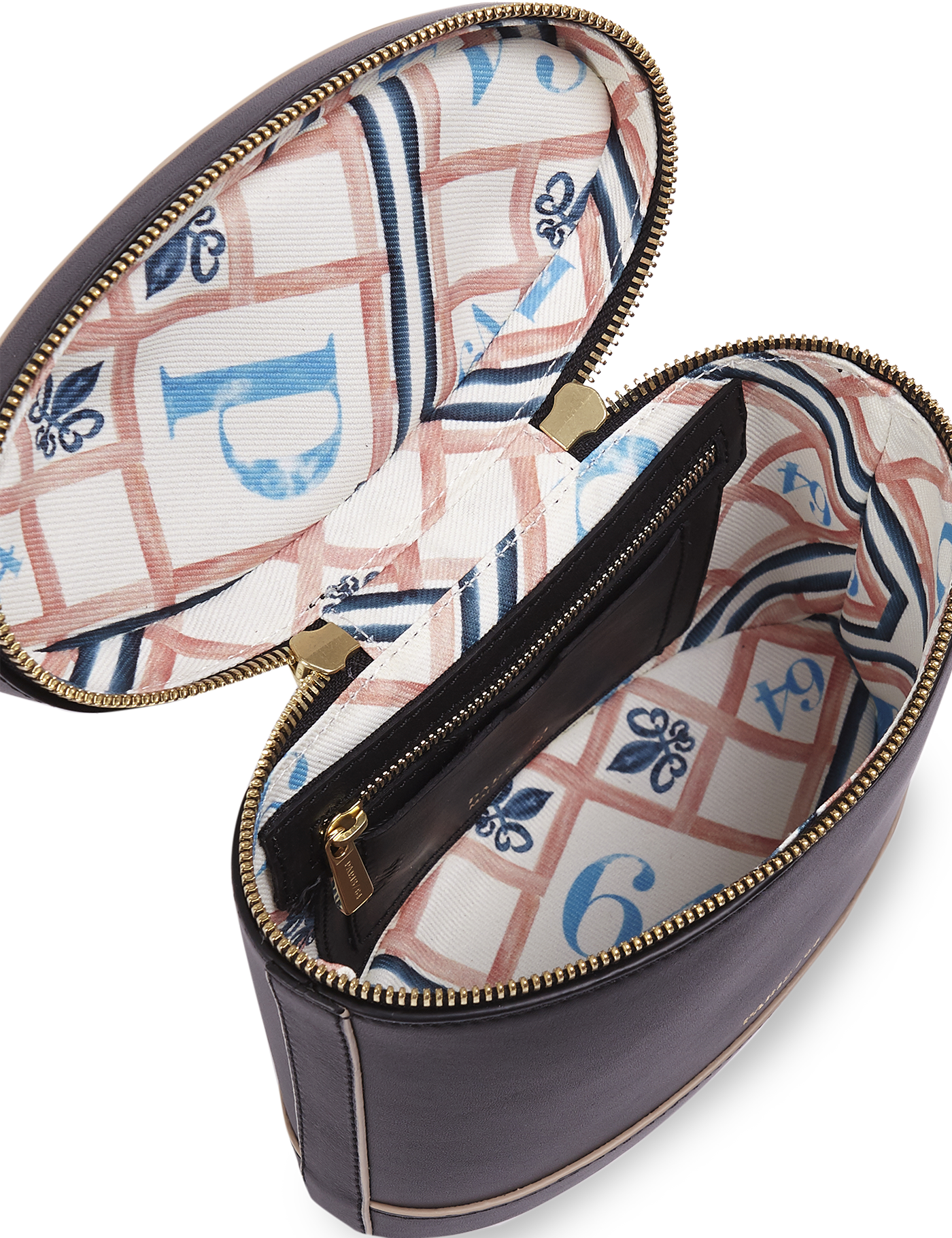 Prismatic Black by PARIS/64 Prismatic Black by PARIS/64