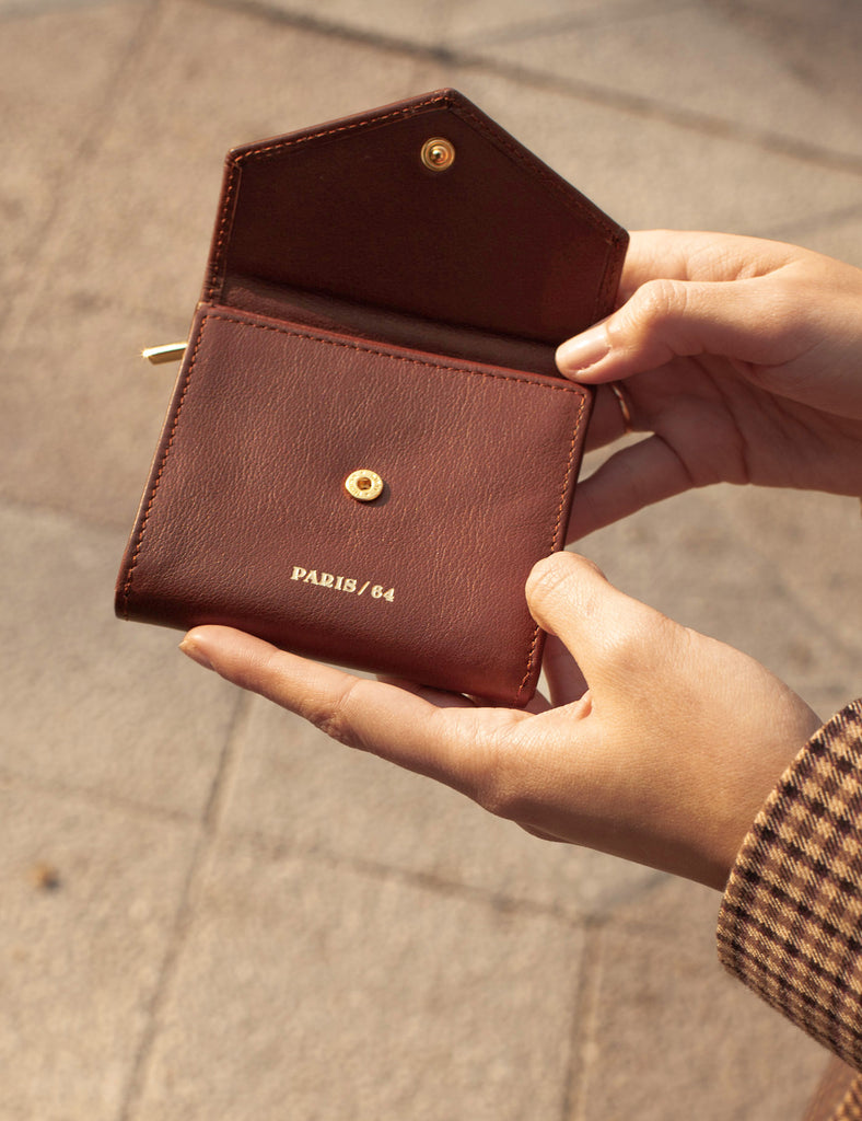 Cartera Mini Rivoli Chocolate - PARIS/64