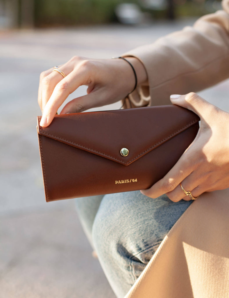 Cartera Rivoli Chocolate - PARIS/64