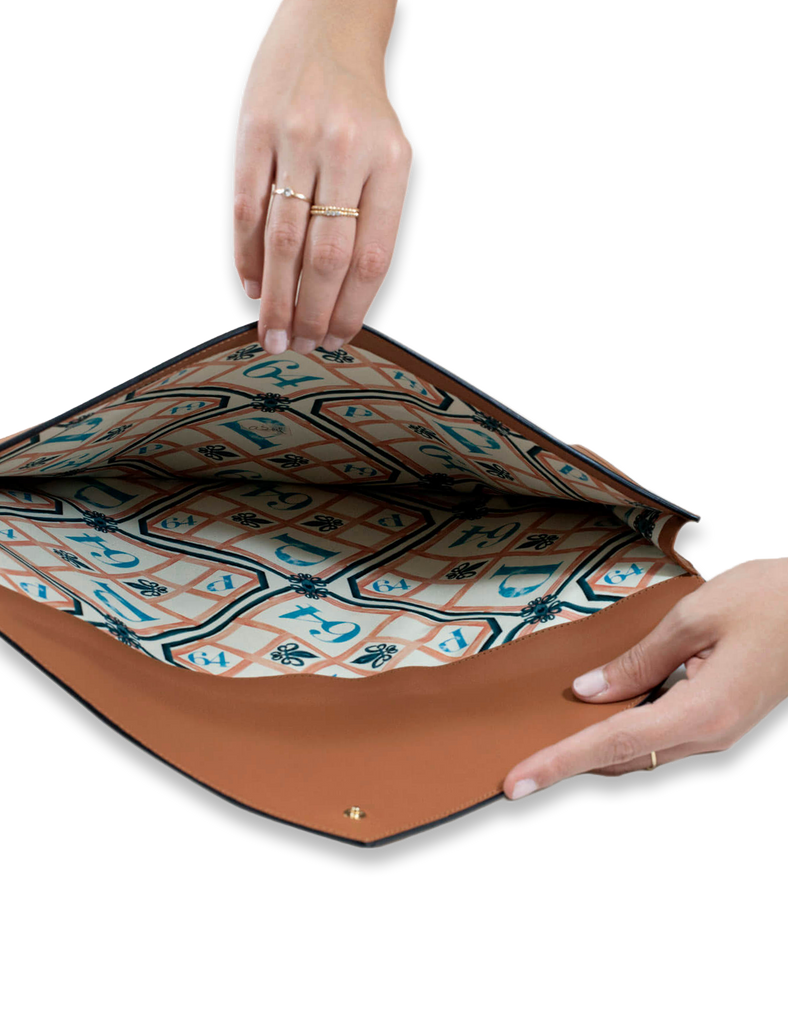 Funda de portátil Distrito II Caramel -PARIS/64