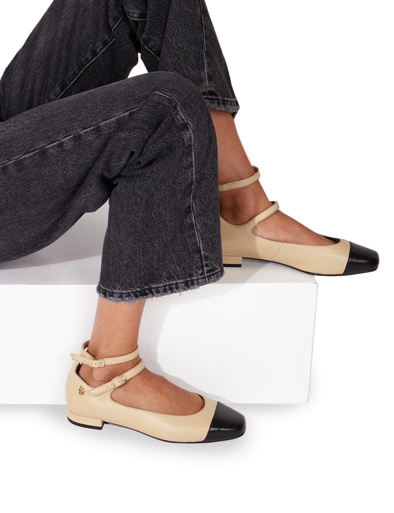 Mary Jane Daphne - PARIS/64